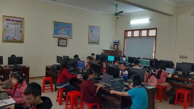 Hình ảnh học sinh tham gia IOE vòng cấp xã ngày 15/01/2026