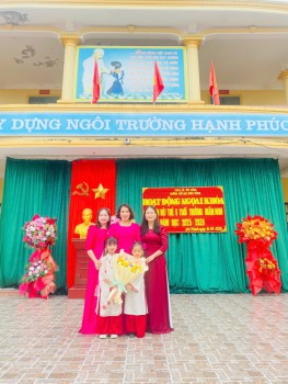 Hoạt động ngoại khóa giao lưu với trẻ 5 tuổi làm quen trường tiểu học