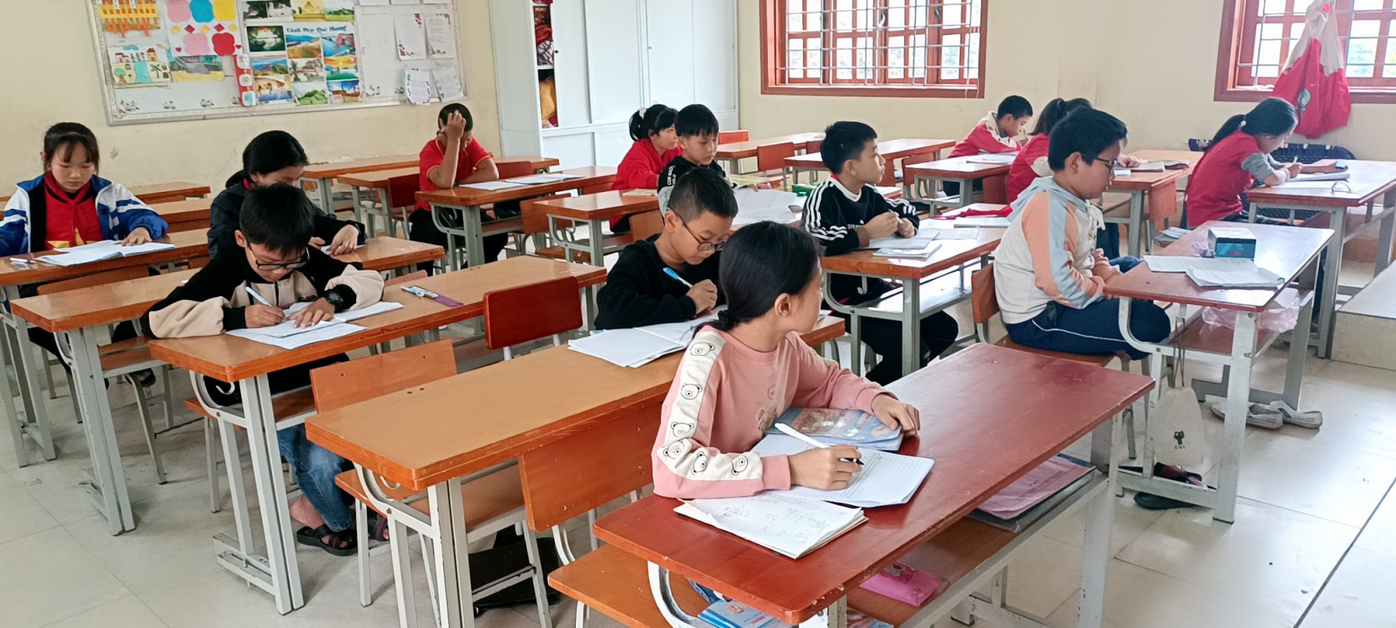 Một số hình ảnh hoạt động của đội tuyển câu lạc bộ toán tuổi thơ